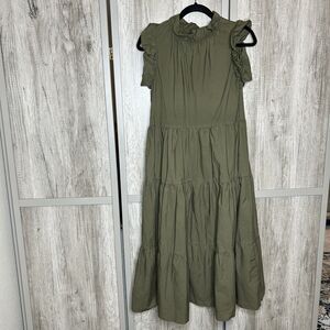 Chepe Italy Dress Small Green Maxi Sleeveless Ruffled Classic Sz S